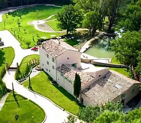 Le Moulin Dumas Hotel 2*